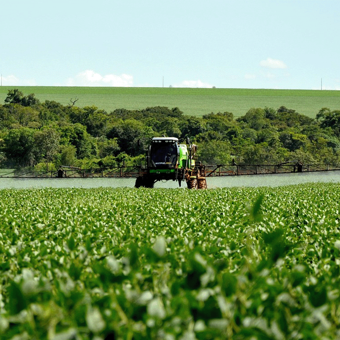 Cuve pour stockage d'engrais liquides en PEHD